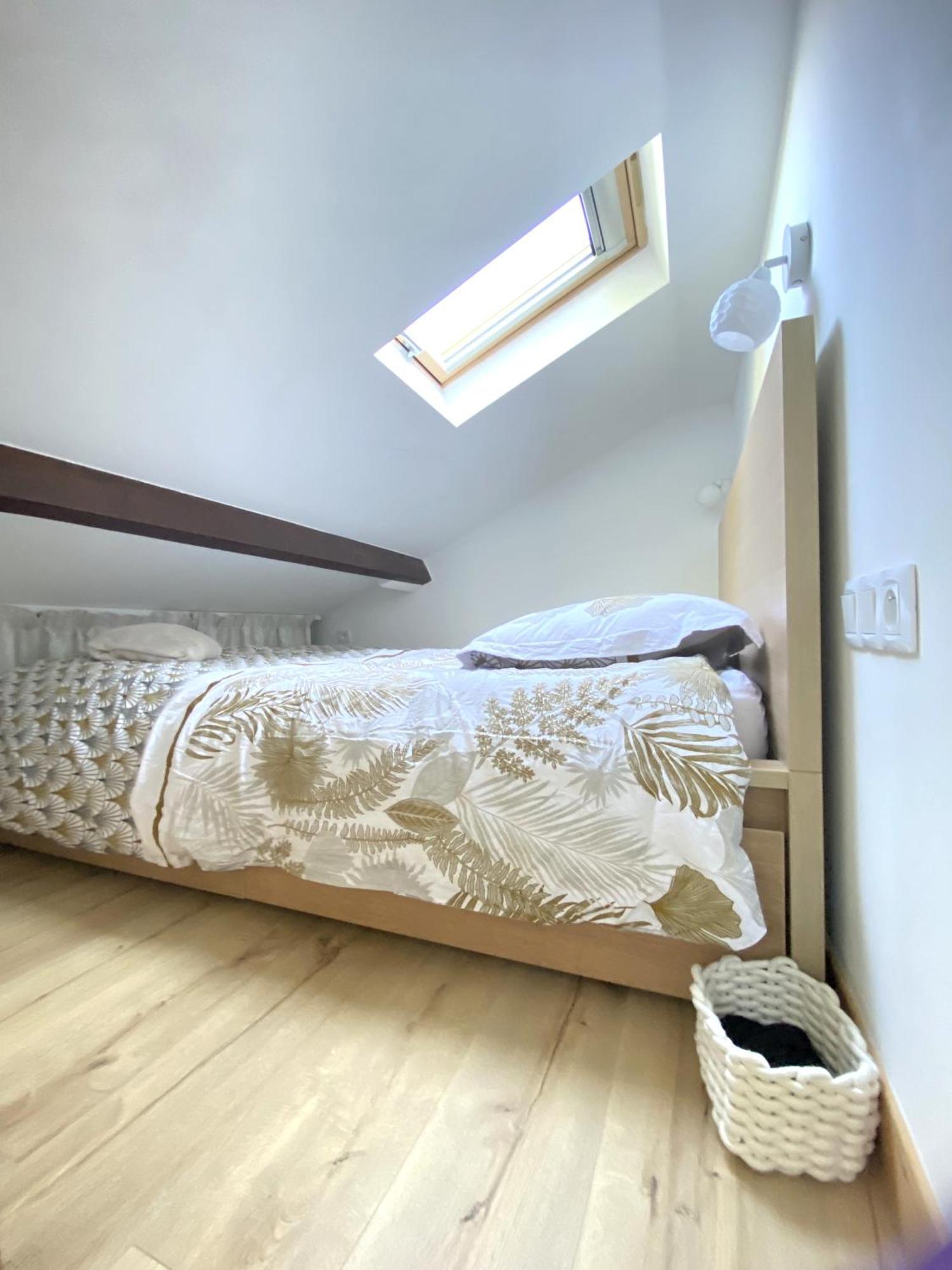 Pomponne The Little Oak - Tiny House With Bed On Mezzanine & Terrace - From 1 To 4 P Disney, Paris & Cdg מראה חיצוני תמונה